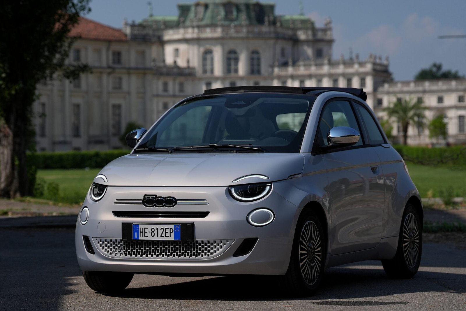 FIAT presenta el 500 Dolcevita descapotable