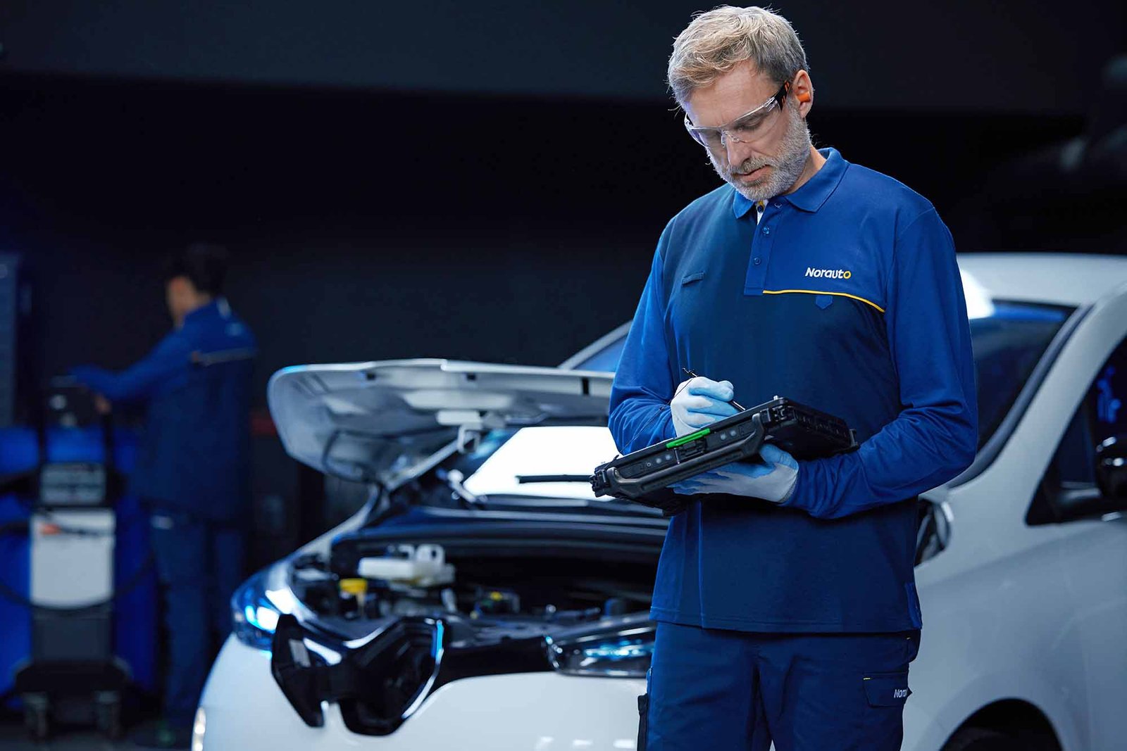 El mantenimiento de un vehículo eléctrico