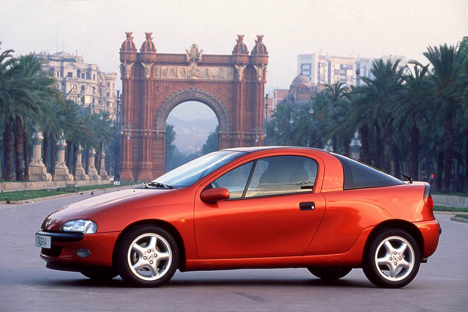 Opel Tigra: leyenda deportiva